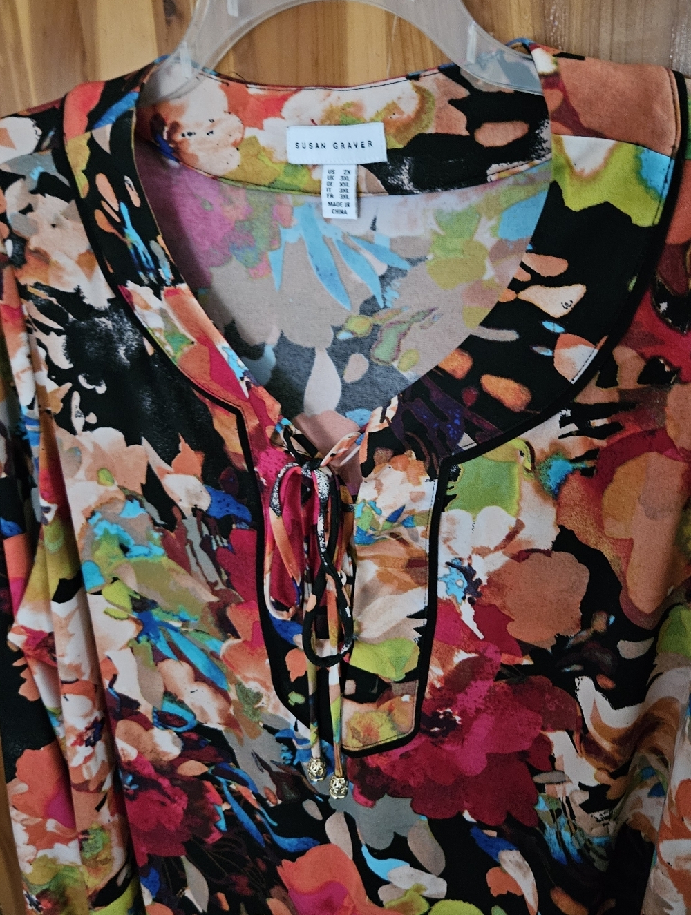 Susan Graver Black Multicolor Floral Tie-Neck Long Sleeve Top 2X - Picture 2 of 14